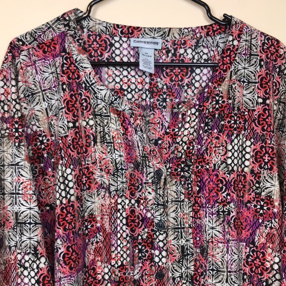 Catherines Women’s Boho Pattern Multi-Color Pleated Roll Sleeve Button-Up Blouse - Picture 2 of 10
